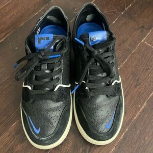 NIKE SB DUNK LOW SOULLAND FRI.DAY